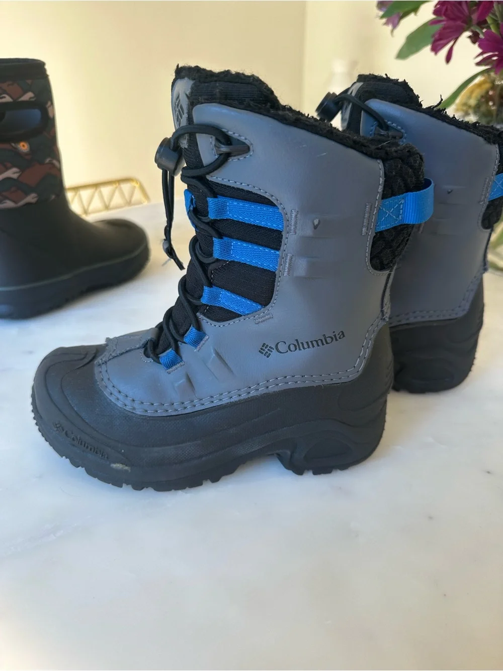 Columbia Black Gray Kids Snow Boots with Blue Accents